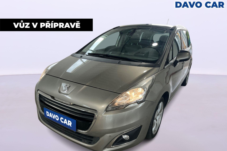 Peugeot 5008 2,0 HDI 110kW Kůže 7-Míst