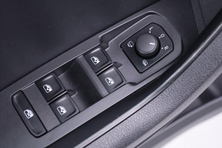 Škoda Karoq 2,0 TDI DSG Ambition DPH