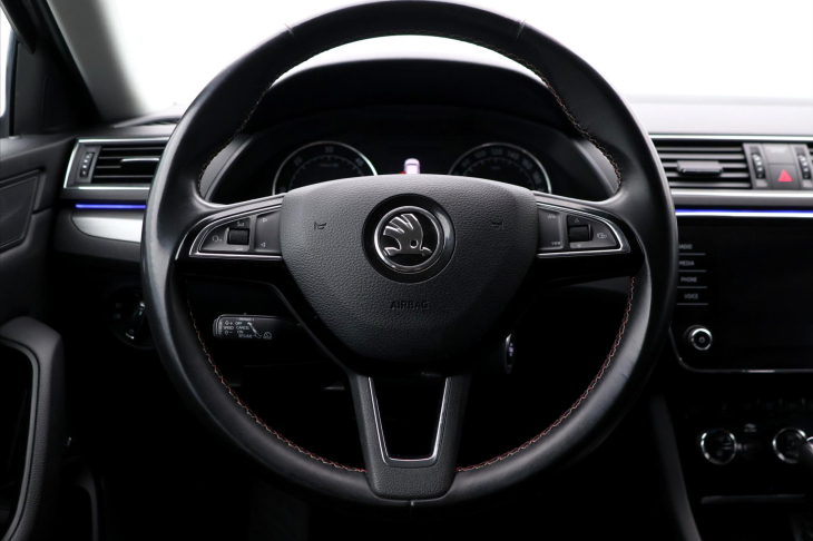 Škoda Superb 2,0 TDI 110kW CZ Style DSG
