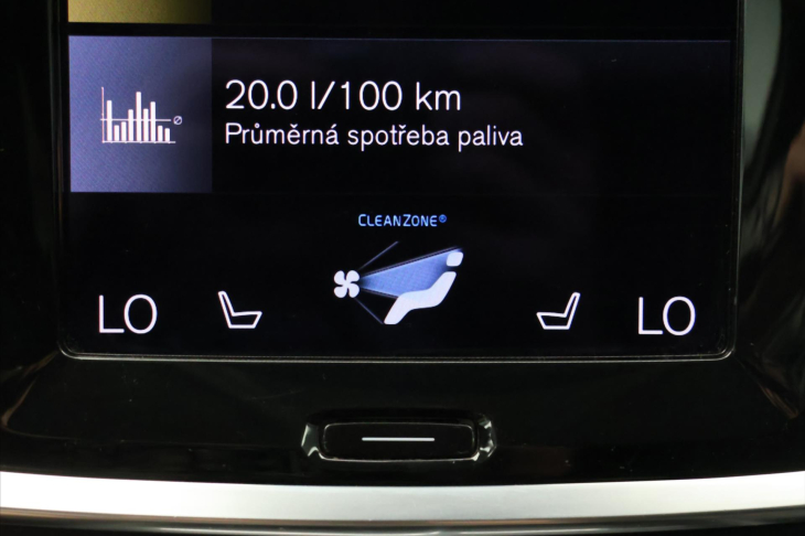 Volvo V60 2,0 B4 AWD Cross Country DPH
