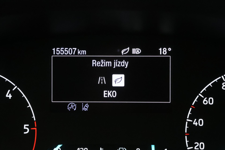 Ford Transit Custom 2,0 TDCI 96kW CZ 5-Míst DPH