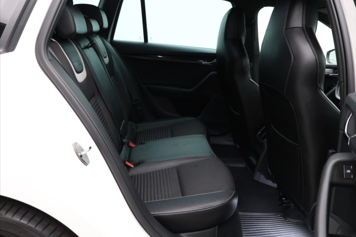 Škoda Octavia 2,0 TDI 135kW Xenon RS