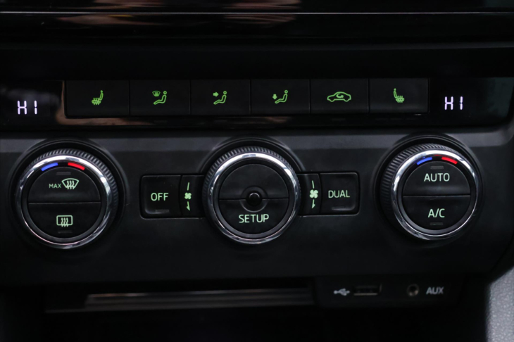 Škoda Octavia 2,0 TDI 110kW Elegance 87'500km