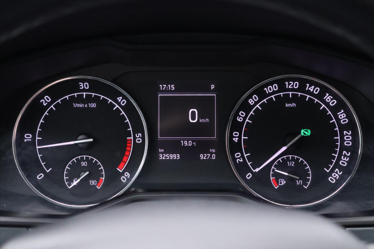 Škoda Superb 2,0 TDI 110kW Ambition CZ