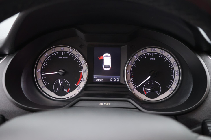 Škoda Octavia 2,0 TDI 110kW DSG Style LED