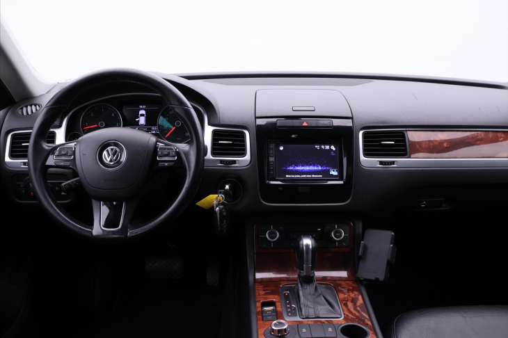 Volkswagen Touareg 3,0 TDI V6 180kW Aut. 4M Kůže