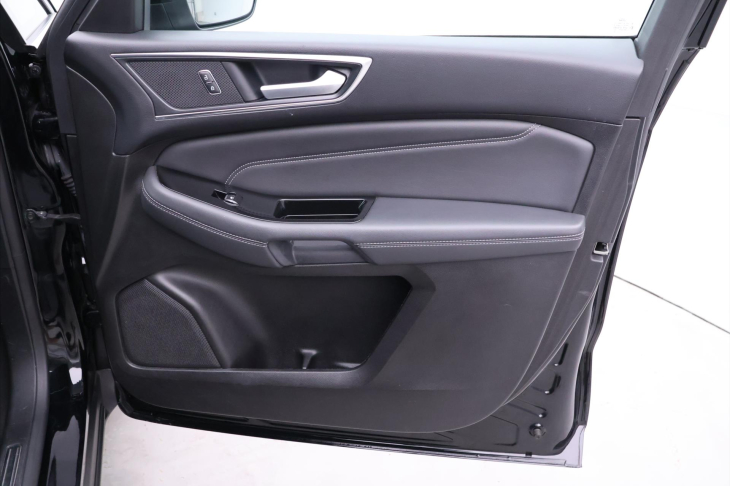 Ford Galaxy 2,0 TDCI 140kW Titanium 7-Míst