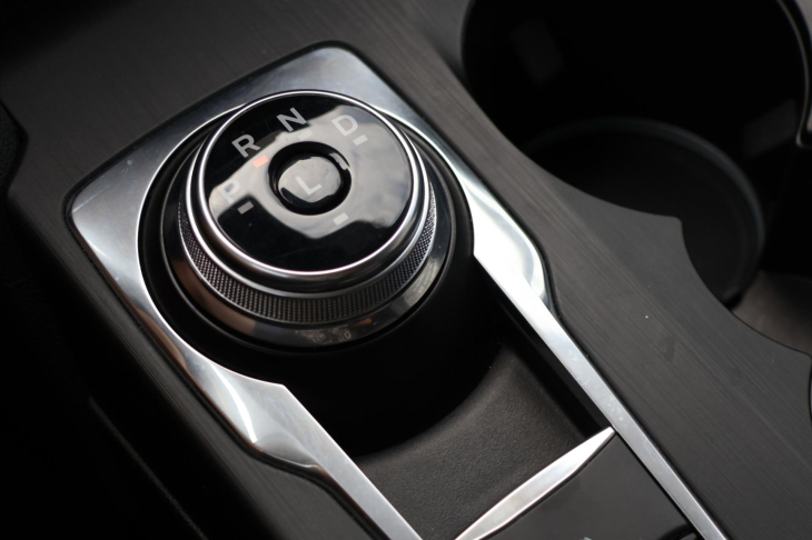 Ford Focus 1,0 EB 92kW EDIT Aut.klima Navi
