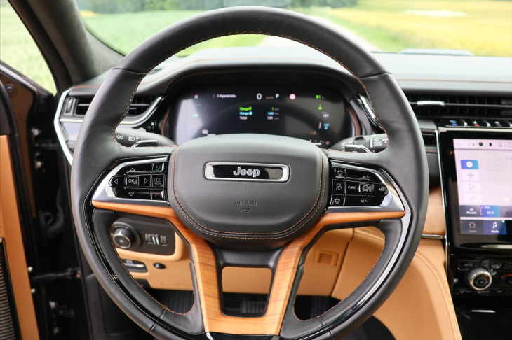 Jeep Grand Cherokee 2,0 4xe Summit Plug-In CZ DPH