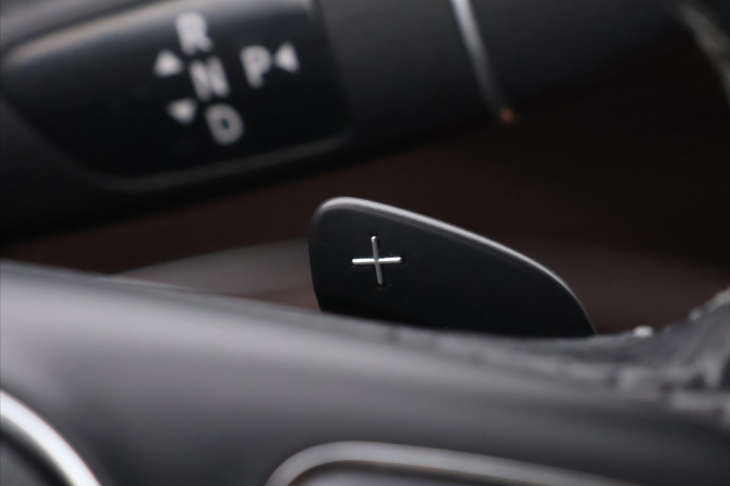 Mercedes-Benz Třídy V 2,0 220d Aut. Avantgarde L DPH