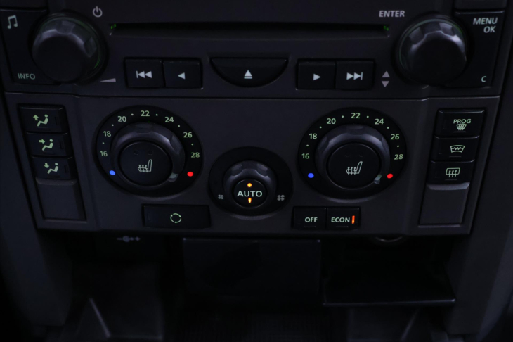 Land Rover Discovery 2,7 TD V6 140kW 4x4 CZ Tažné