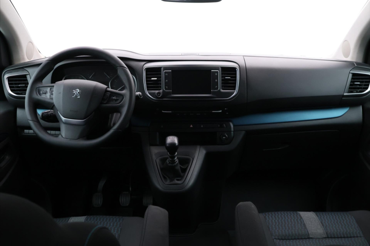 Peugeot Traveller 2,0 HDI 110kW CZ 8-Míst