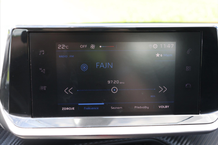 Peugeot 2008 1,2 PT 74kW CZ Klima ACTIVE