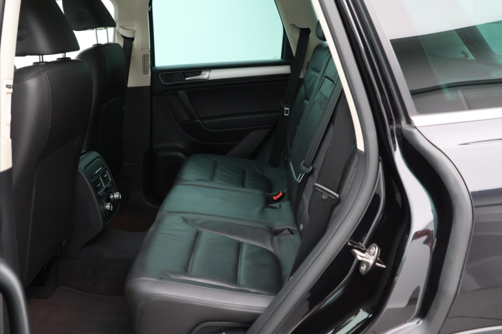 Volkswagen Touareg 3,0 TDI DSG 4M Exclusive 1.Maj