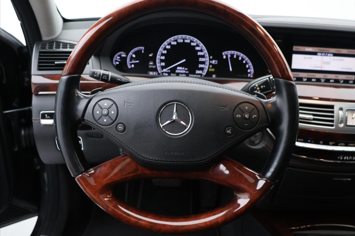 Mercedes-Benz Třídy S 4,7 500 L 320 kW 4 Matic AMG