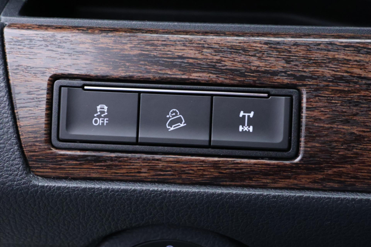 Volkswagen Multivan 2,0 TDI 146kW Highline 4MOT DSG CZ