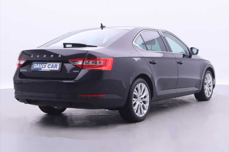 Škoda Superb 2,0 TDI 147kW Style 4x4 DSG CZ