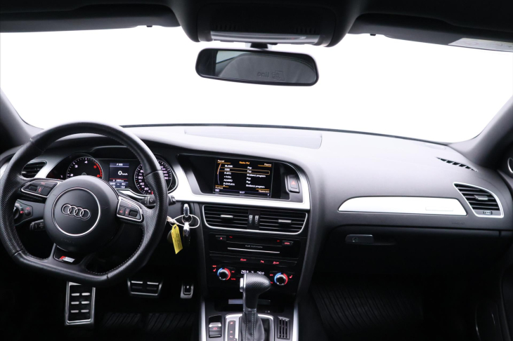 Audi A4 3,0 TDI 180kW S-Line quattro