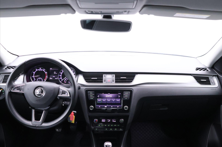 Škoda Rapid 1.0 TSI 81kW Style CZ