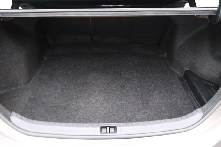 Toyota Corolla 1,6 VVT-i Aut. CZ Executive