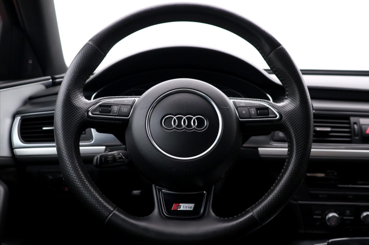 Audi A6 3.0 TDI 180kW Quattro S-Line CZ