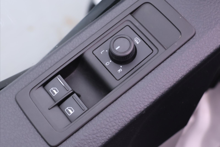 Volkswagen Transporter 2,0 TDI Klima Tažné 1.Maj DPH