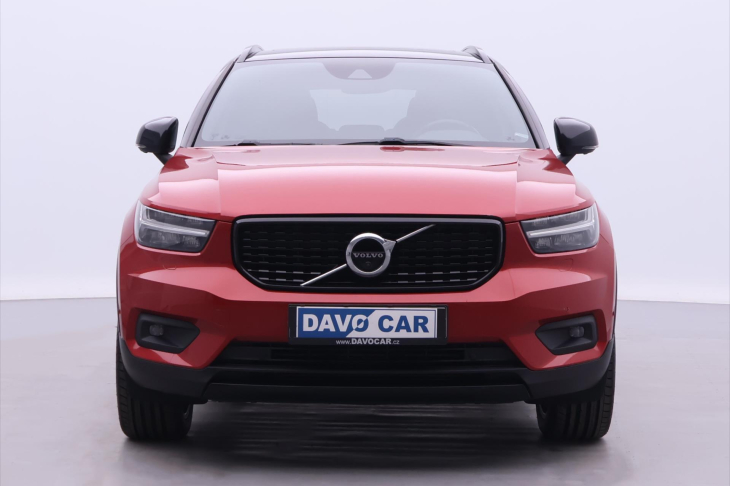 Volvo XC40 2,0 182KW R-DESIGN Kamera DPH