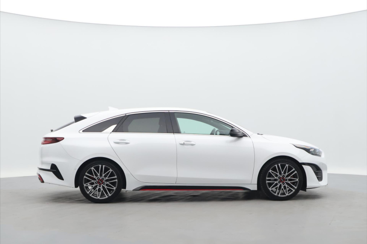 Kia ProCeed 1,6 T-GDI 150kW GT DCT DPH