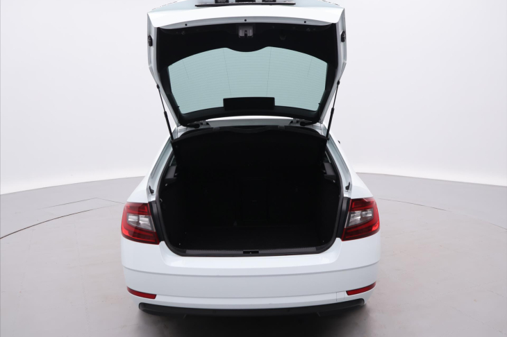 Škoda Octavia 1,4 TSI Style DSG LED CZ