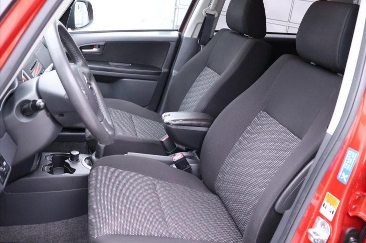 Suzuki SX4 1,6 i 79kW CZ Klima Serv.Kniha