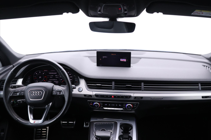 Audi Q7 3,0 50TDI 210kW S-Line CZ DPH