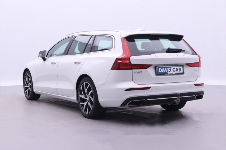 Volvo V60 2,0 B5 AWD Momentum Pro AT DPH