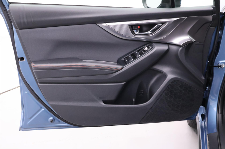 Subaru XV 2,0 e-Boxer 110kW CVT AWD CZ