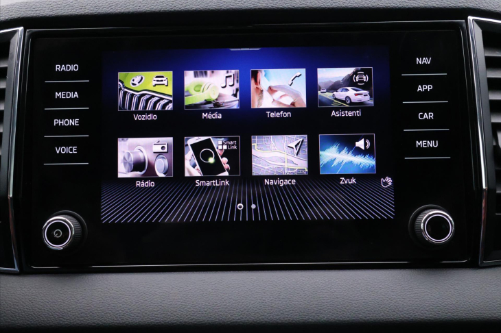 Škoda Karoq 2,0 TDI 110kW Virtual LED 1.Maj DPH