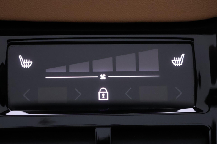 Volvo XC60 2,0 B5 AWD 184kw Ultra Dark