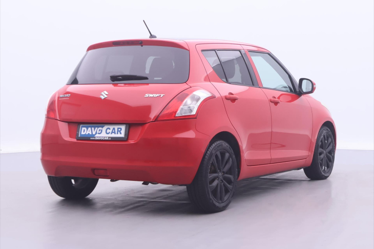 Suzuki Swift 1,2 VVT 69kW CZ klima tempomat