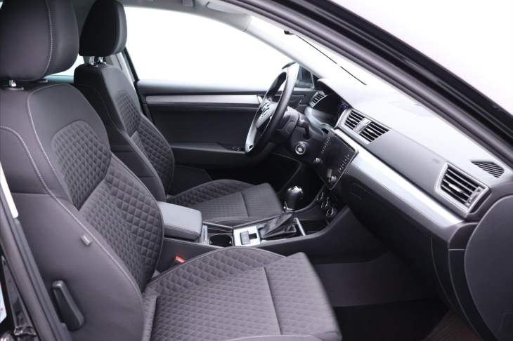 Škoda Superb 2,0 TDI  110kW DSG Tažné DPH