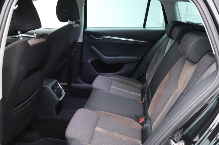 Škoda Octavia 2,0 TDI 110kW 4x4 DSG Scout DPH