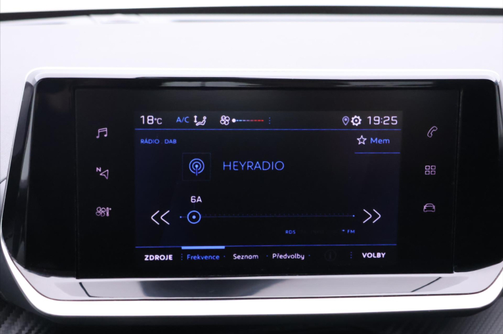 Peugeot 208 1,2 Pure Tech 74 kW Allure