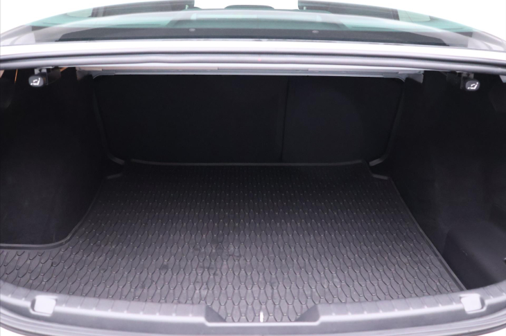 Mazda 3 2.0 137kW e-Skyactiv X CZ ALU