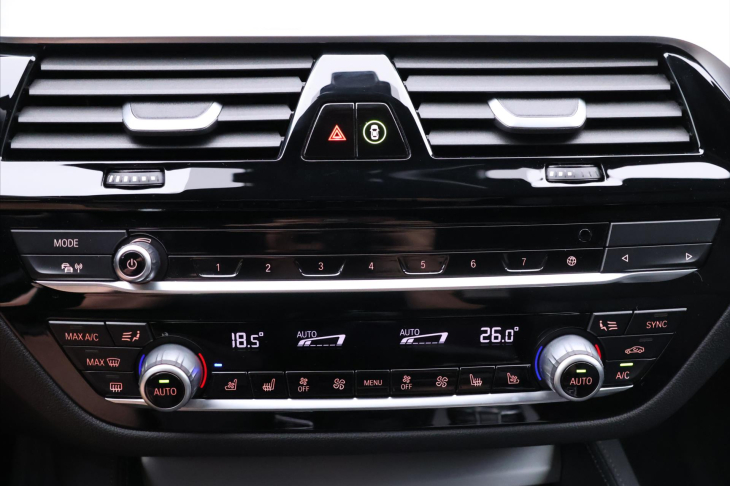 BMW Řada 5 2,0 530e xDrive Automat CZ DPH