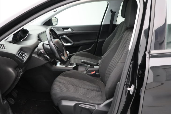 Peugeot 308 1,5 HDI 75kW Aut.klima