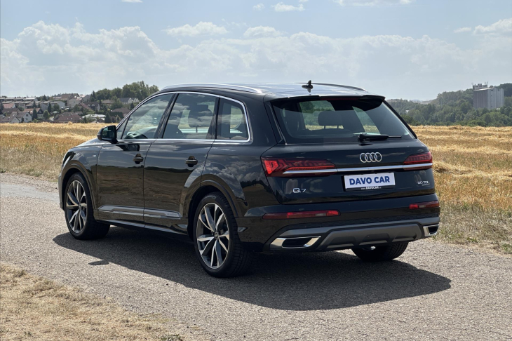 Audi Q7 3.0 50 TDI Quattro S line CZ DPH