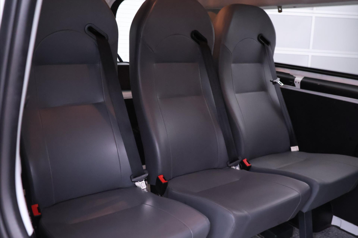 Ford Transit Custom 2.0 TDCi 96kW 9-Míst Klima