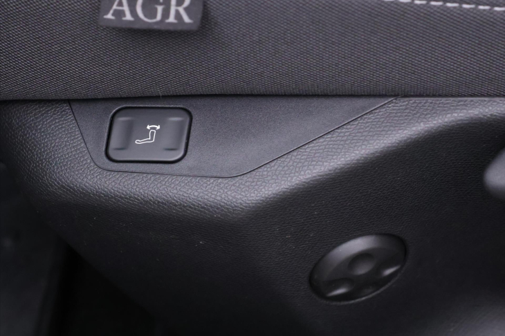 Opel Astra 1,2 Turbo 81kW Edition CZ