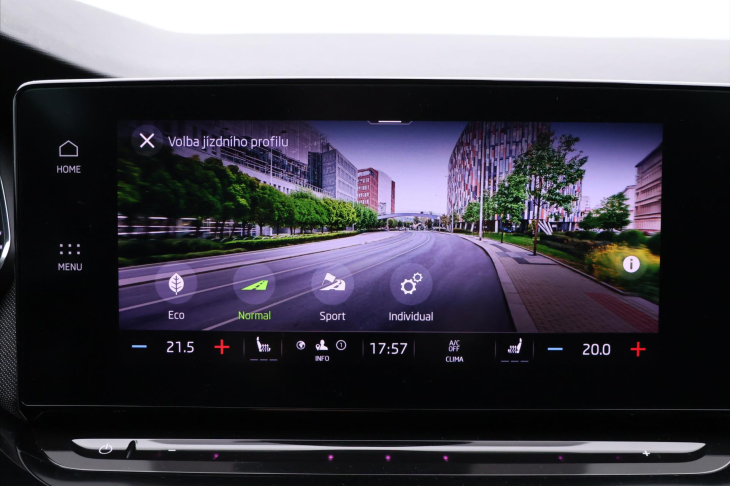 Škoda Octavia 1.5 TSI 110kW Style CZ DPH