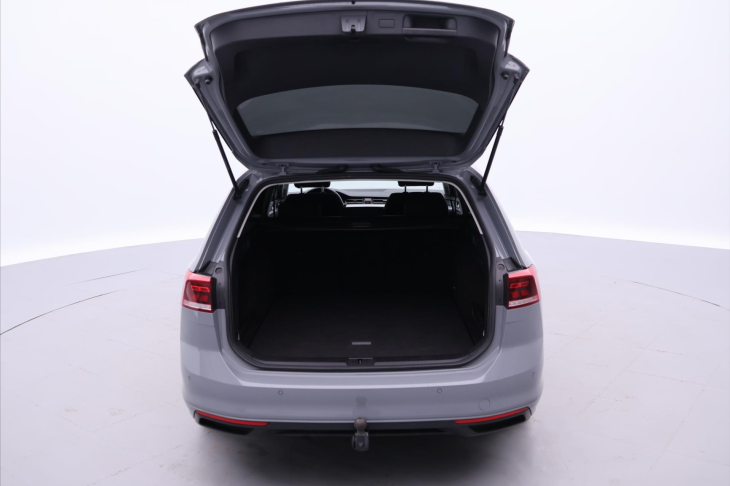 Volkswagen Passat 2,0 TDI 110kW DSG Variant Bussines