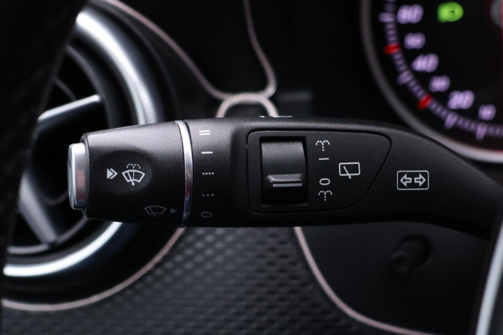 Mercedes-Benz Třídy A 1,5 180d 80kW Aut. CZ Kůže LED