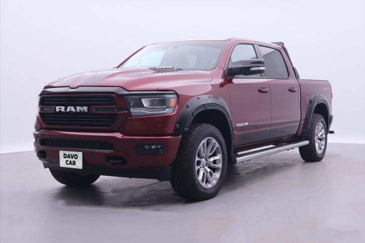 Dodge RAM 5,7 291kW 4x4 Crew Cab CZ DPH