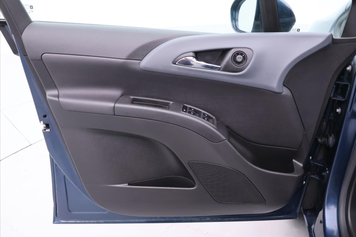 Opel Meriva 1,4 i 16V 88kW Klima Kůže